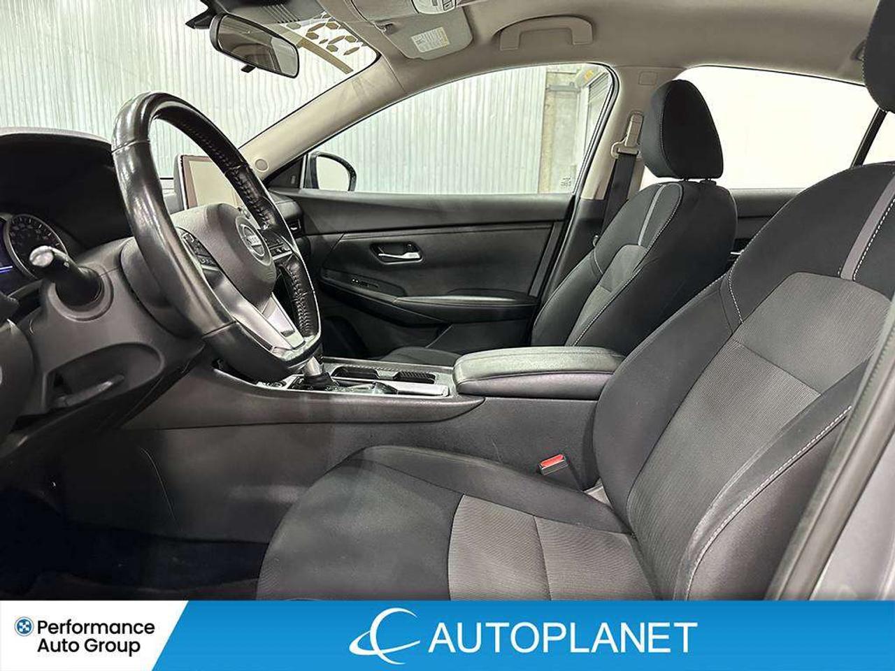 2021 Nissan Sentra SV, Remote Start, Apple CarPlay! Photo