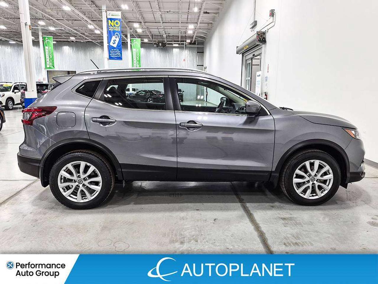 2023 Nissan Qashqai SV AWD, Sunroof, Back Up Cam, Bluetooth! Photo