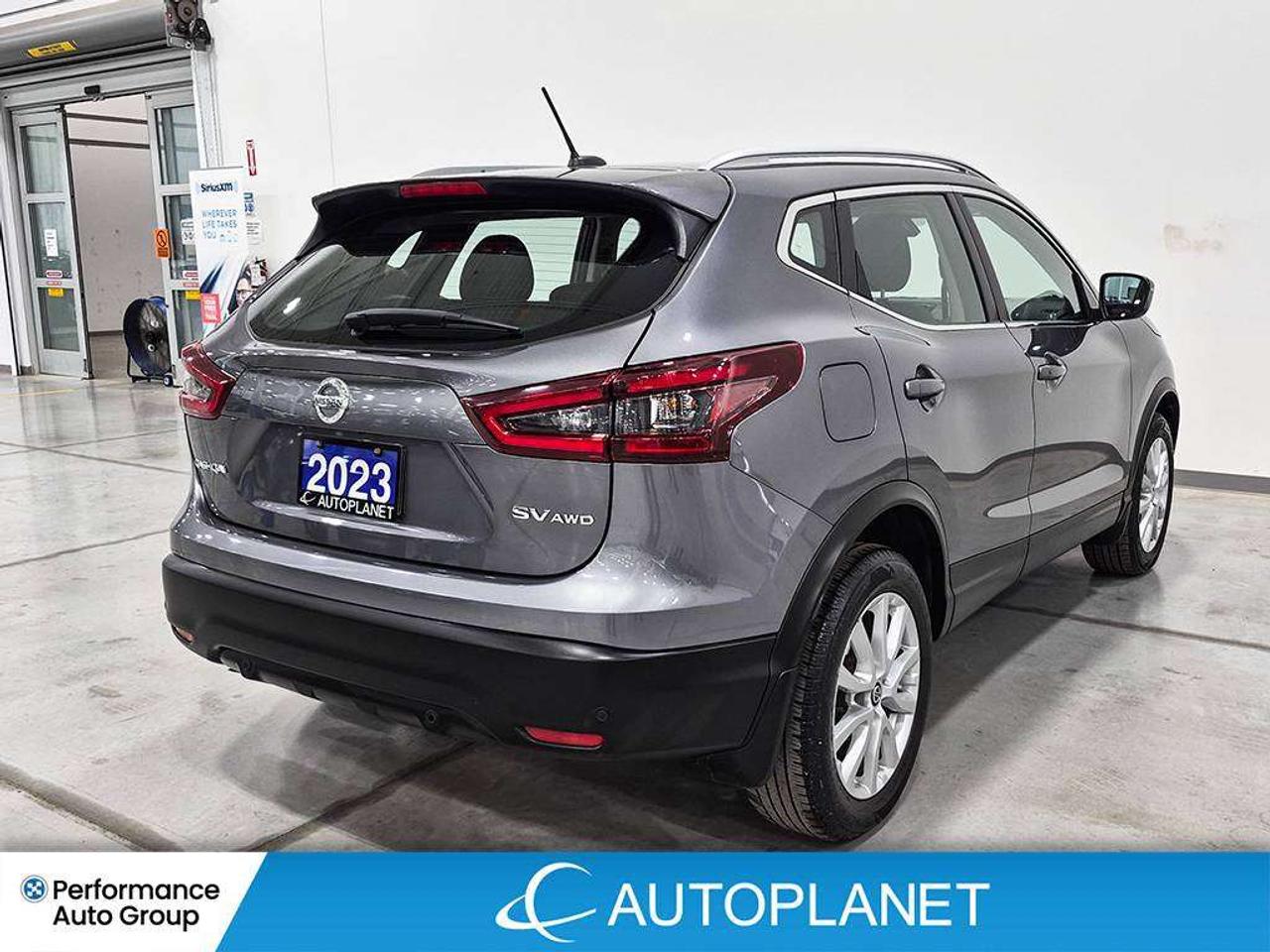2023 Nissan Qashqai SV AWD, Sunroof, Back Up Cam, Bluetooth! Photo