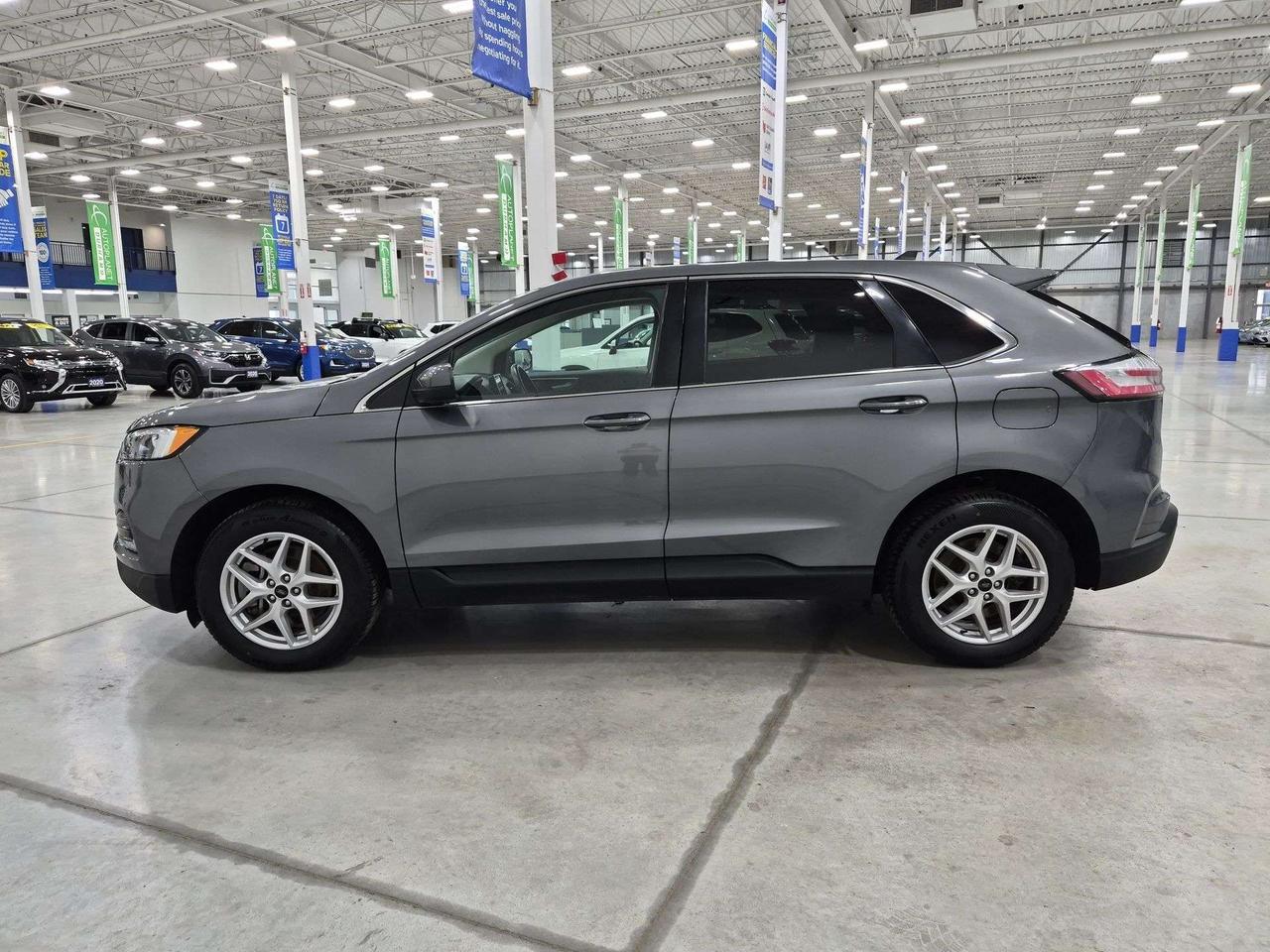 2024 Ford Edge SEL AWD, Back Up Cam, Bluetooth, Heated Seats Photo