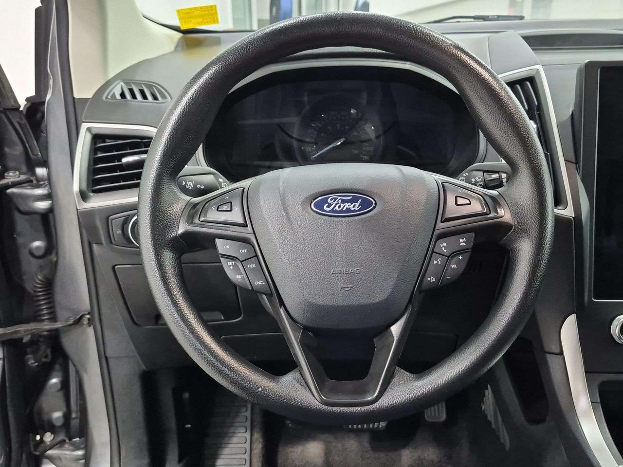 2024 Ford Edge SEL AWD, Back Up Cam, Bluetooth, Heated Seats Photo