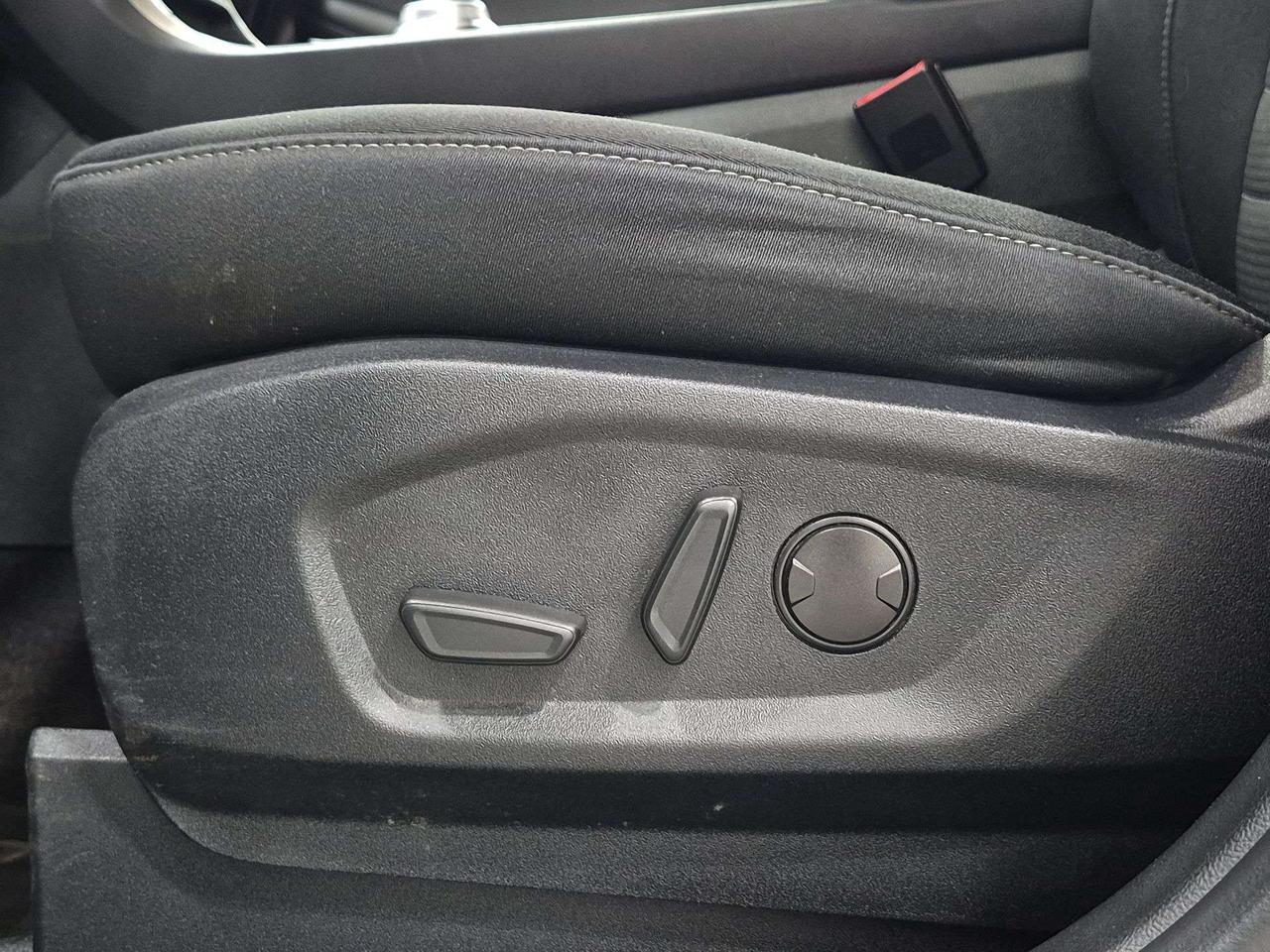 2024 Ford Edge SEL AWD, Back Up Cam, Bluetooth, Heated Seats Photo