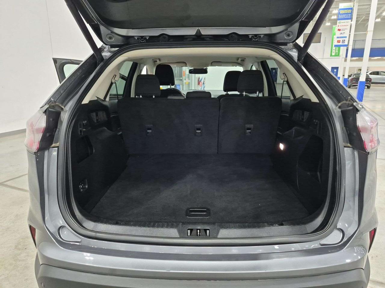 2024 Ford Edge SEL AWD, Back Up Cam, Bluetooth, Heated Seats Photo