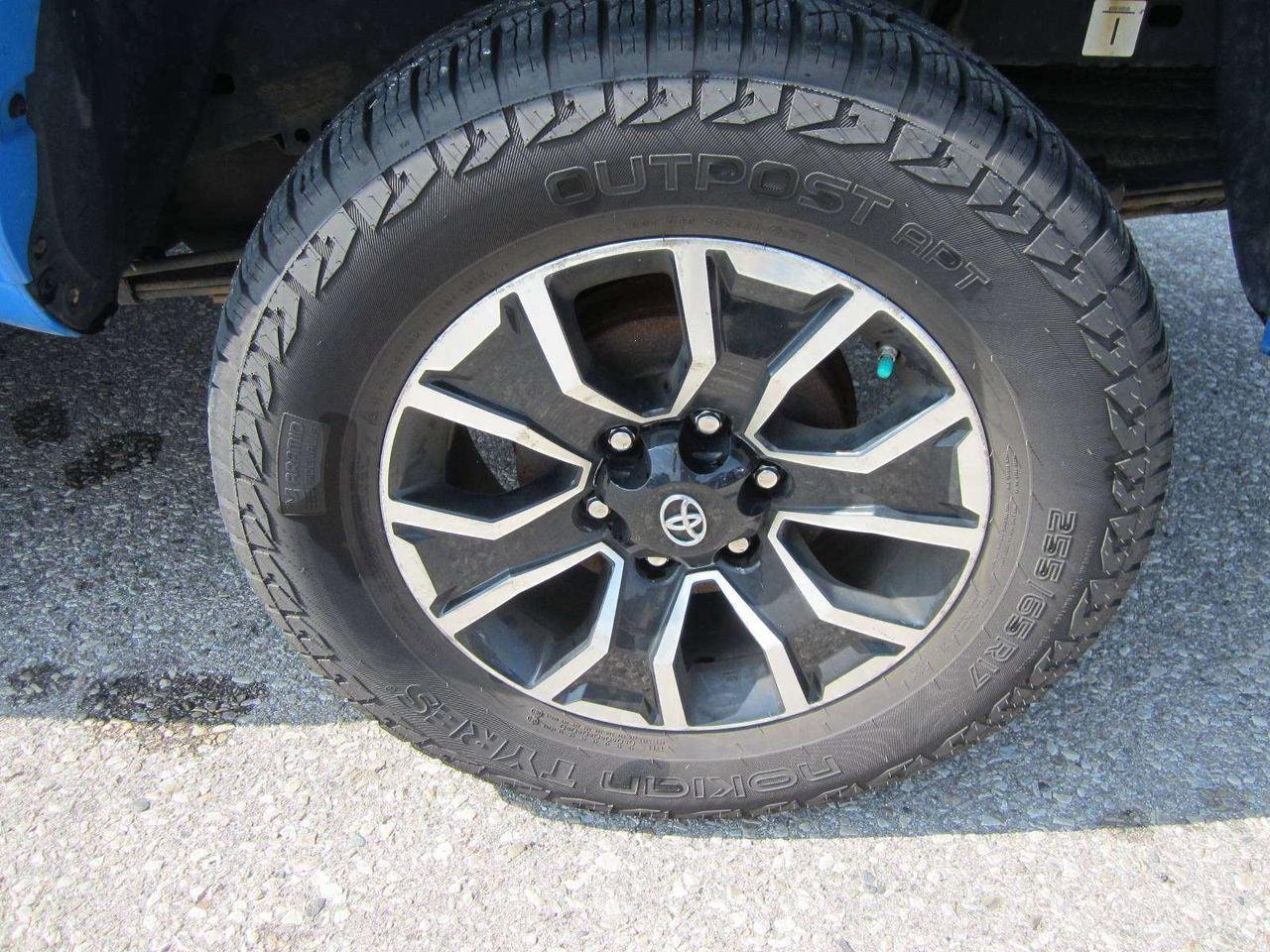 2020 Toyota Tacoma TRD SPORT PREMIUM NO ACCIDENTS! 1 PRICE! NO FEES! Photo