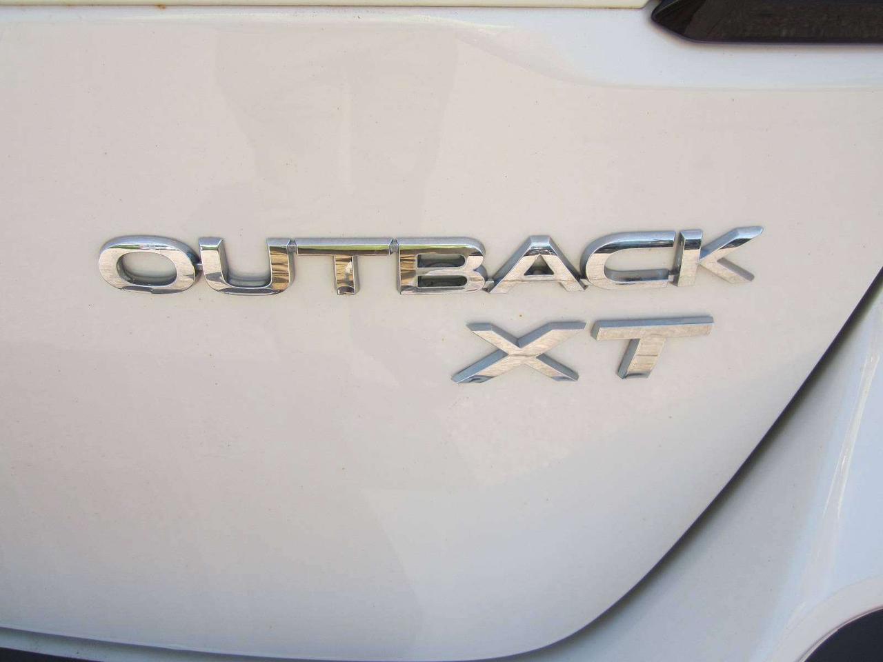 2021 Subaru Outback Limited XT NO ACCIDENTS! 1 PRICE ONLY! NO FEES! Photo