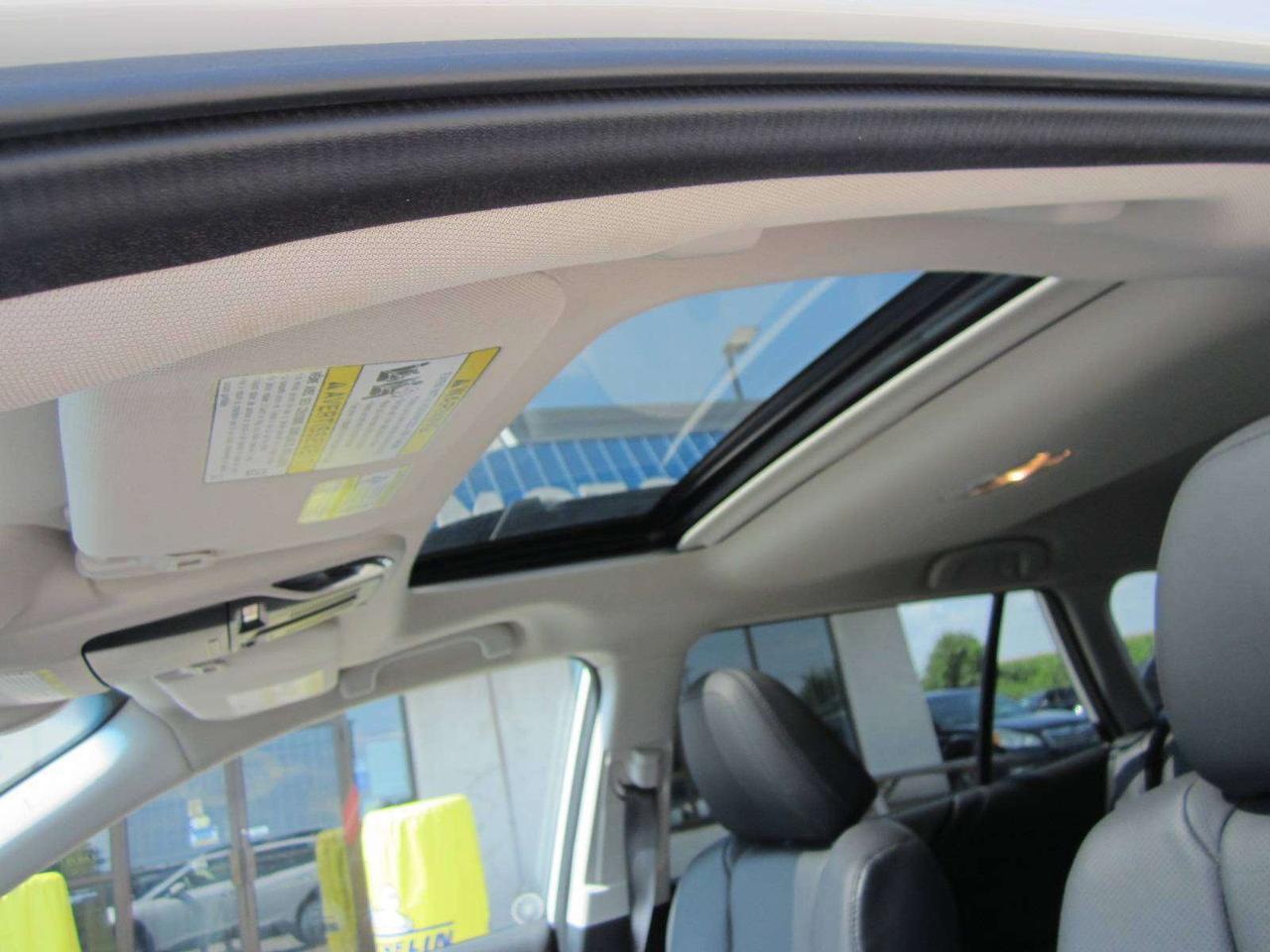 2021 Subaru Outback Limited XT NO ACCIDENTS! 1 PRICE ONLY! NO FEES! Photo