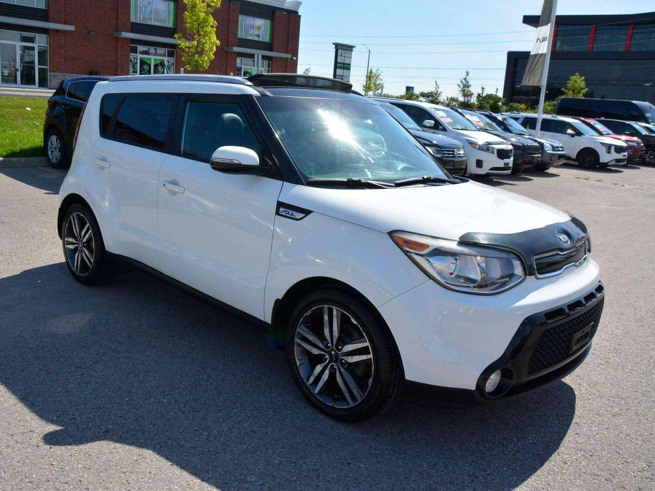 2015 Kia Soul SX Photo