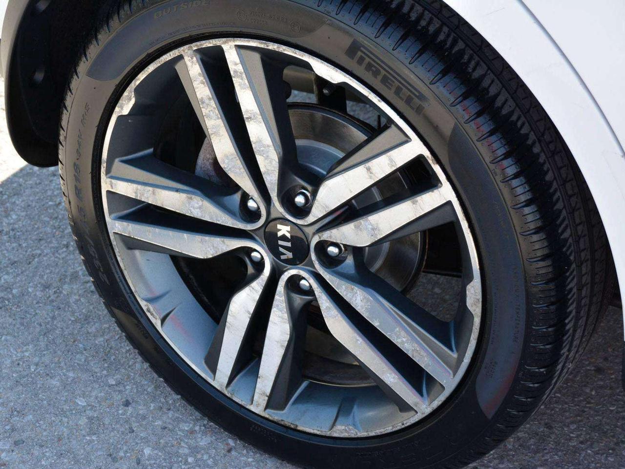 2015 Kia Soul SX Photo