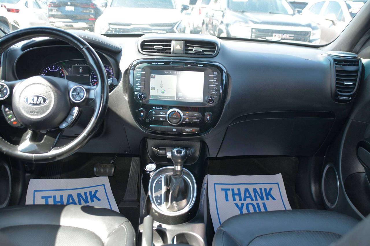 2015 Kia Soul SX Photo