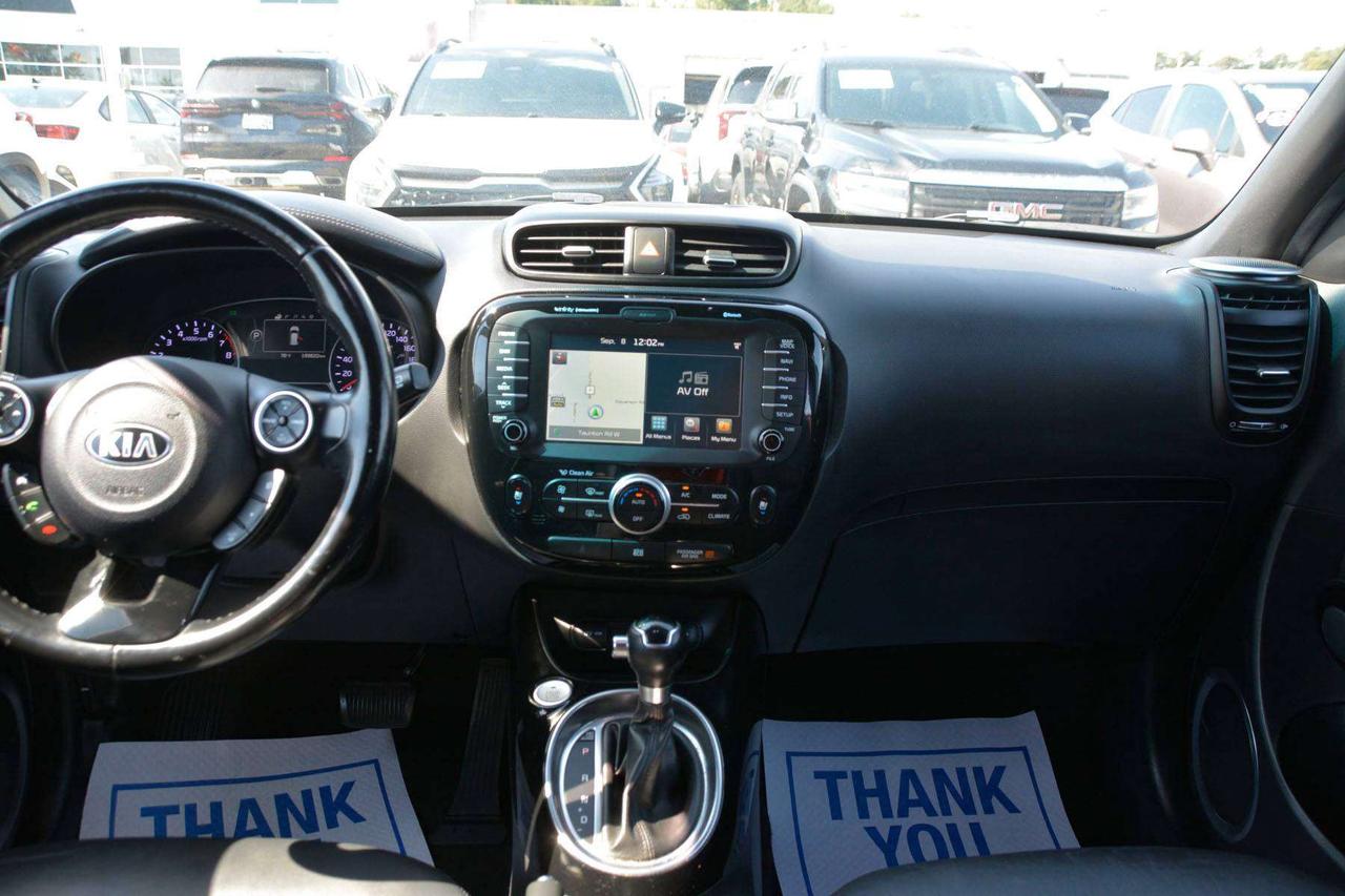 2015 Kia Soul SX Photo