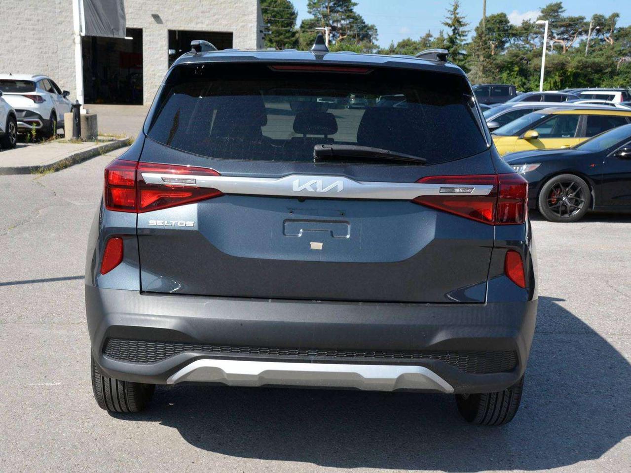 2023 Kia Seltos LX Photo