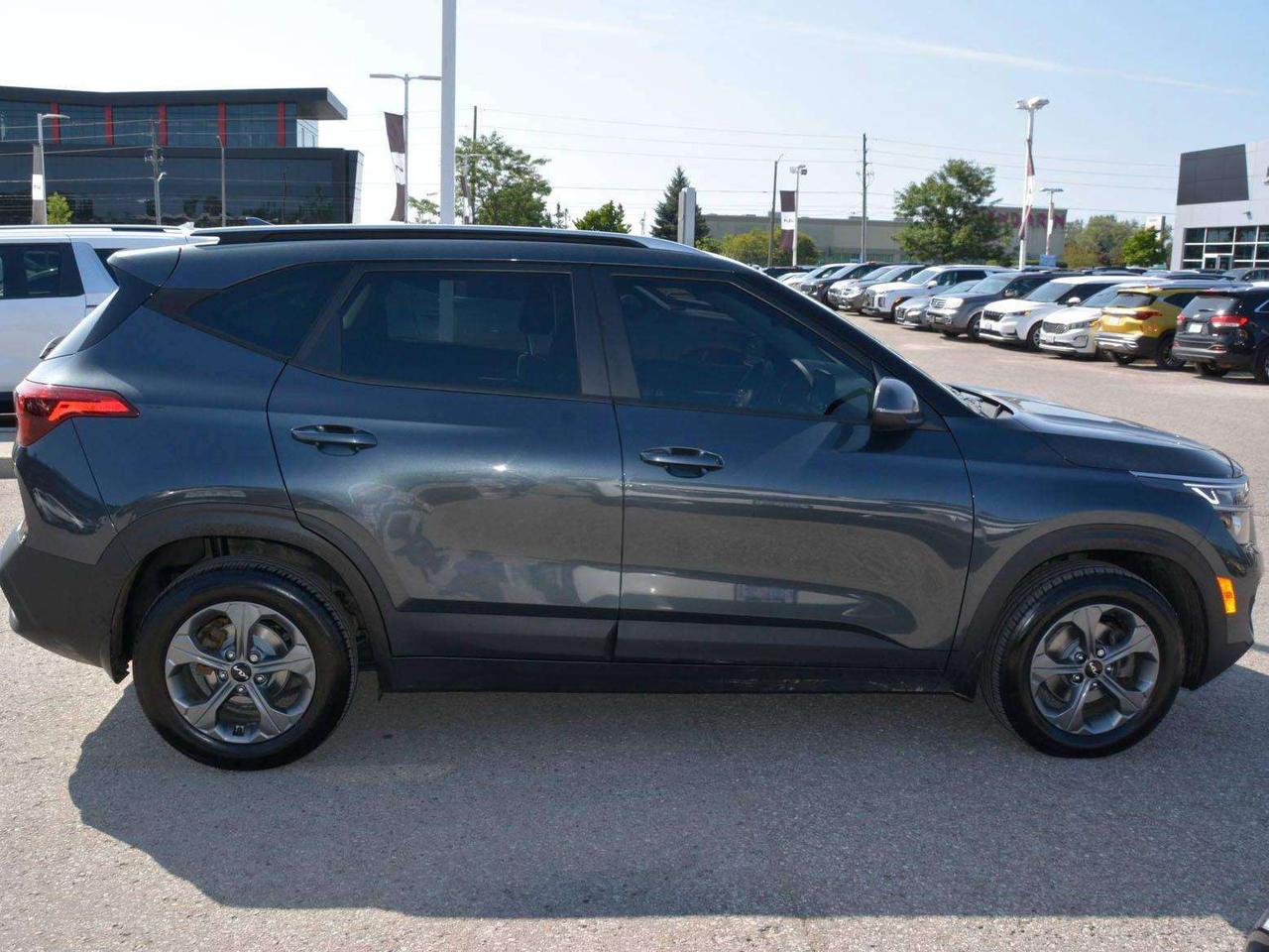 2023 Kia Seltos LX Photo