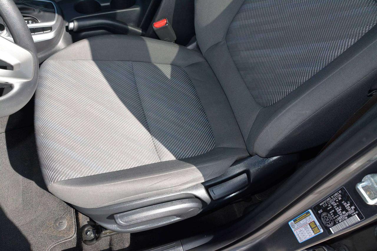 2023 Kia Seltos LX Photo