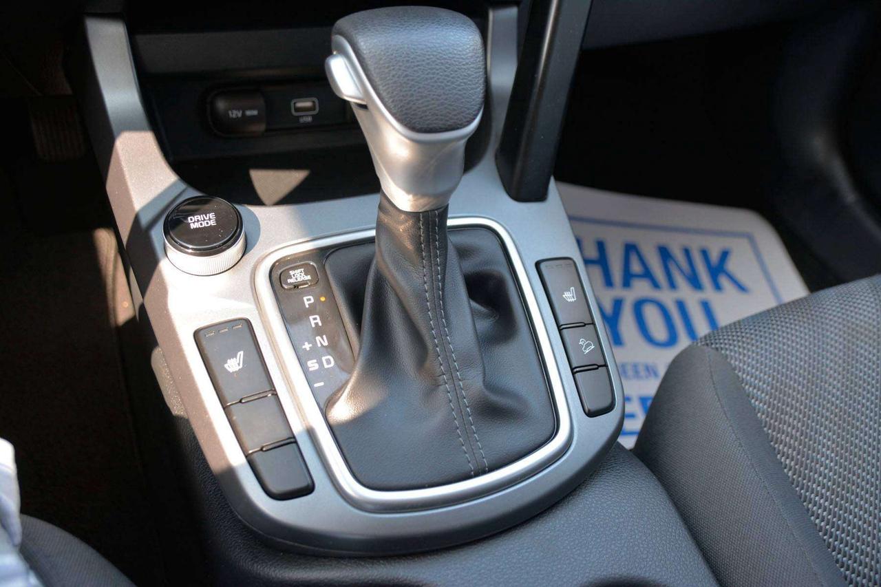 2023 Kia Seltos LX Photo