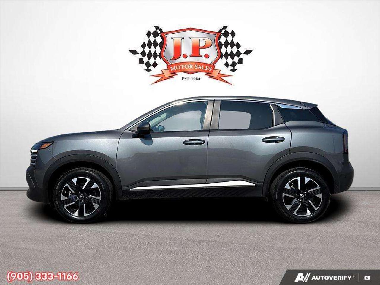 2025 Nissan Kicks SV Apple CarPlay & Android Auto • Remote Start System • Heated Front Seats • Lane Assist • Rear Parking Sensors • SiriusX Photo3