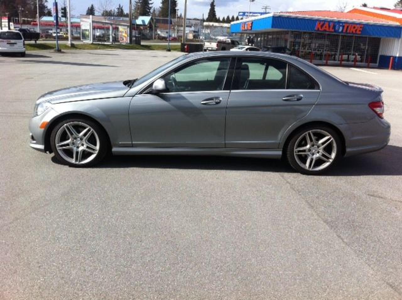 2008 Mercedes-Benz C 350 Sport - Photo #4