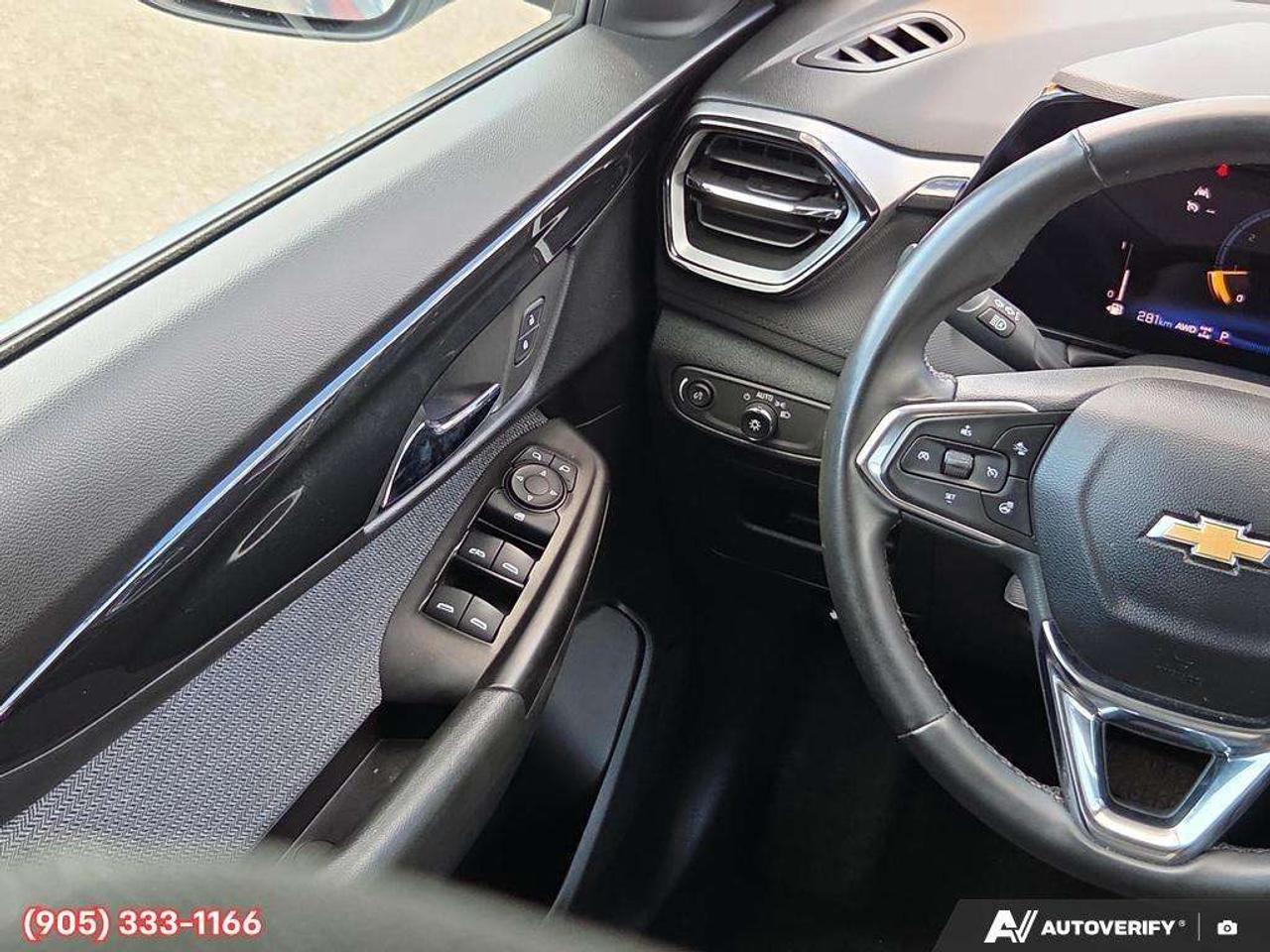 2025 Chevrolet TrailBlazer LT Apple CarPlay & Android Auto • Remote Start System • Built-In Wi-Fi Hotspot • Heated Front Seats • Lane Assist • Rear Photo