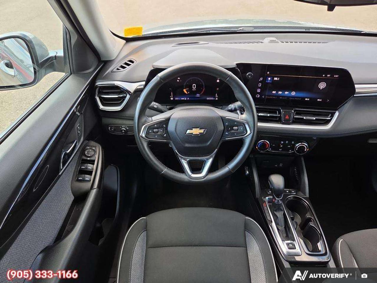2025 Chevrolet TrailBlazer LT Apple CarPlay & Android Auto • Remote Start System • Built-In Wi-Fi Hotspot • Heated Front Seats • Lane Assist • Rear Photo