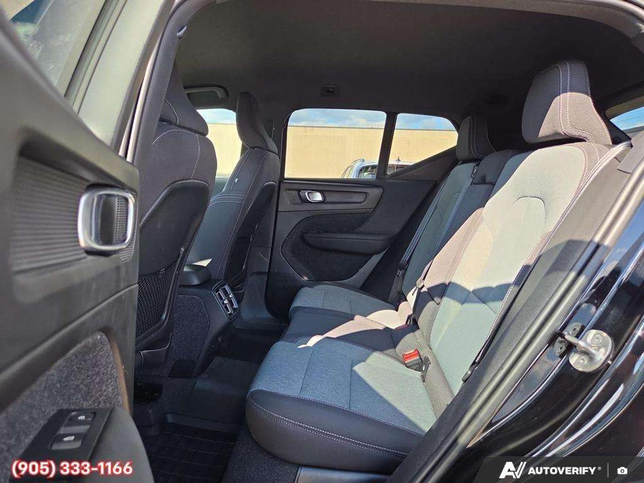 2023 Volvo XC40 B5 Core Apple CarPlay & Android Auto • Heated Front Seats • Lane Assist • Power Driver Seat • Rear Parking Sensors • Siri Photo