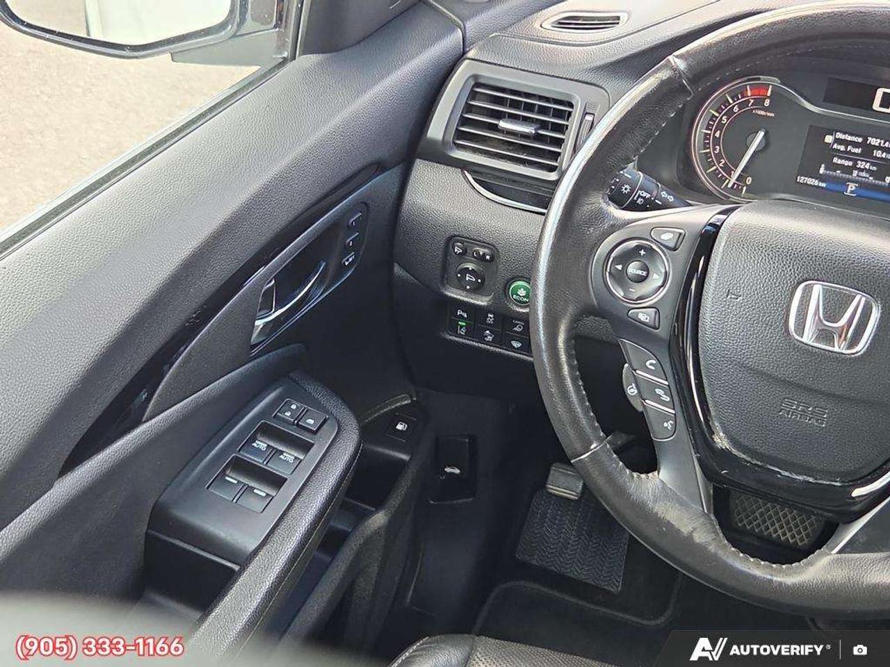 2019 Honda Ridgeline Touring Apple CarPlay & Android Auto • Power Sunroof • Heated & Cooled Seats • Remote Start System • Navigation System • Photo