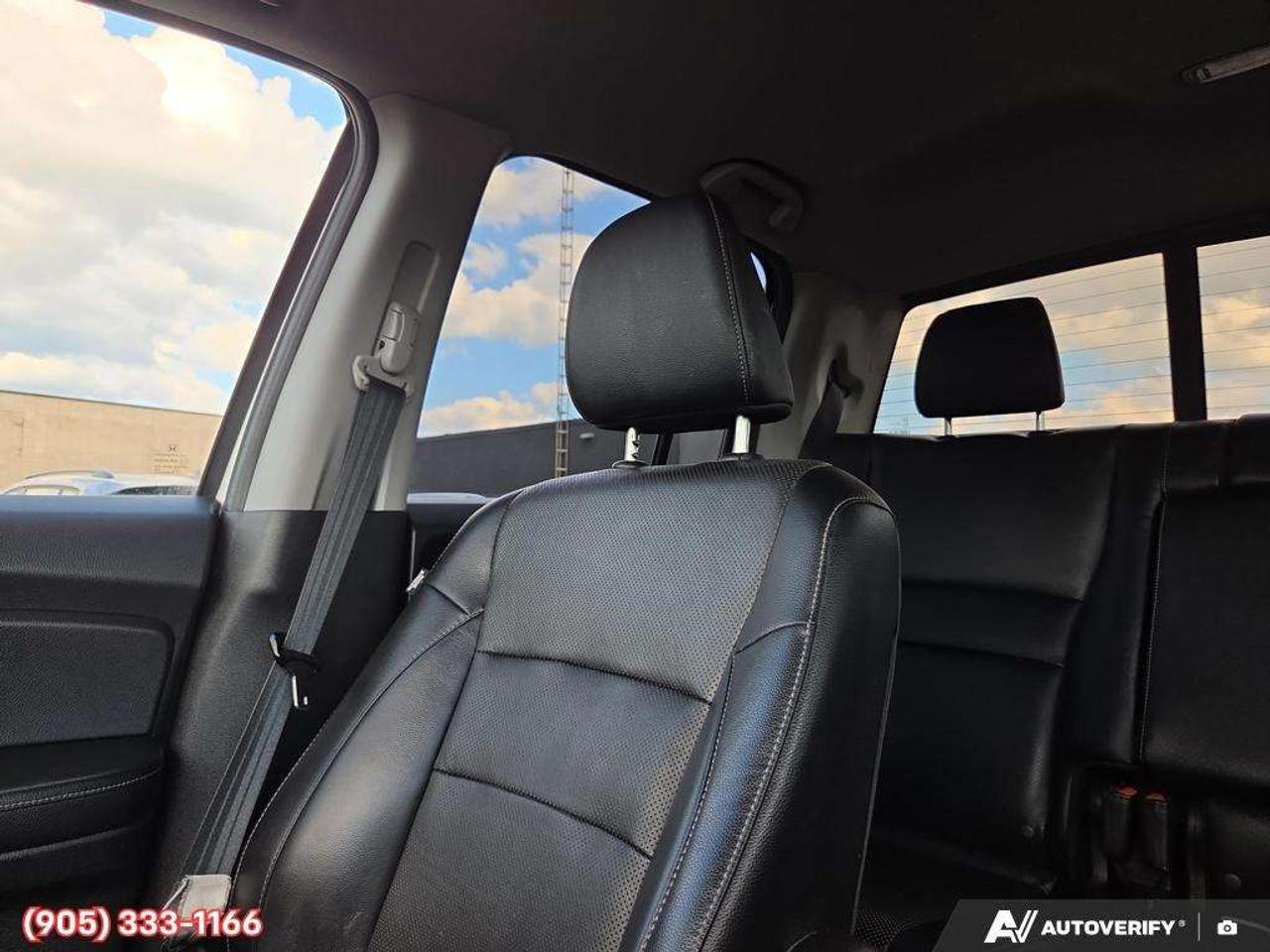2019 Honda Ridgeline Touring Apple CarPlay & Android Auto • Power Sunroof • Heated & Cooled Seats • Remote Start System • Navigation System • Photo