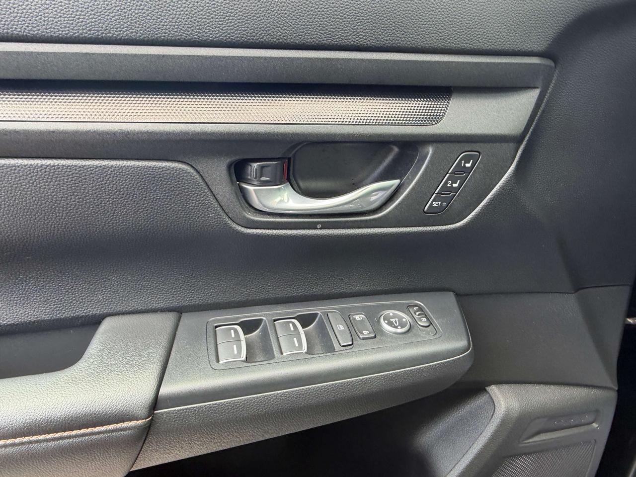 2024 Honda CR-V EX-L/HYBRID/PWR ROOF/LEATHER/CALL BELLEVILLE Photo