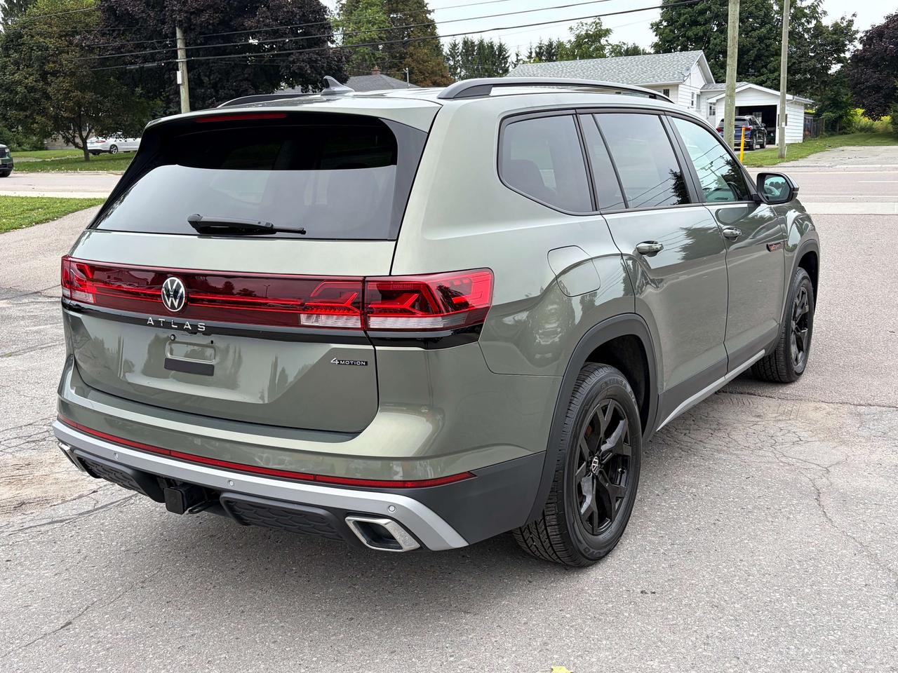 2024 Volkswagen Atlas PEAK EDITION/LEATHER/HEATED SEATS/CALL PICTON Photo4
