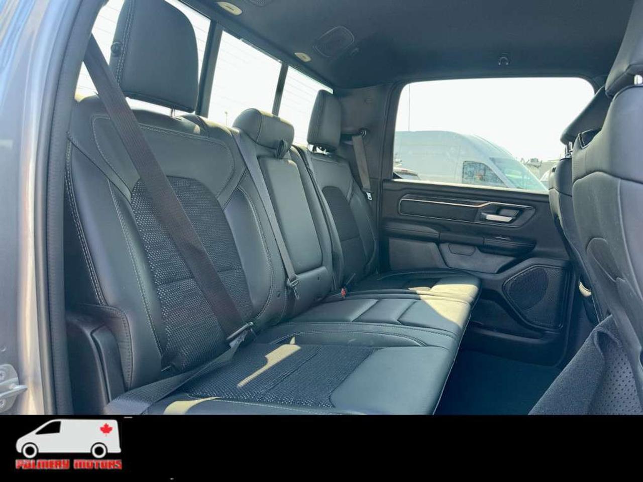 2023 RAM 1500 SPORT eTorque Crew Cab 4x4 V8 5.7FT Box Photo