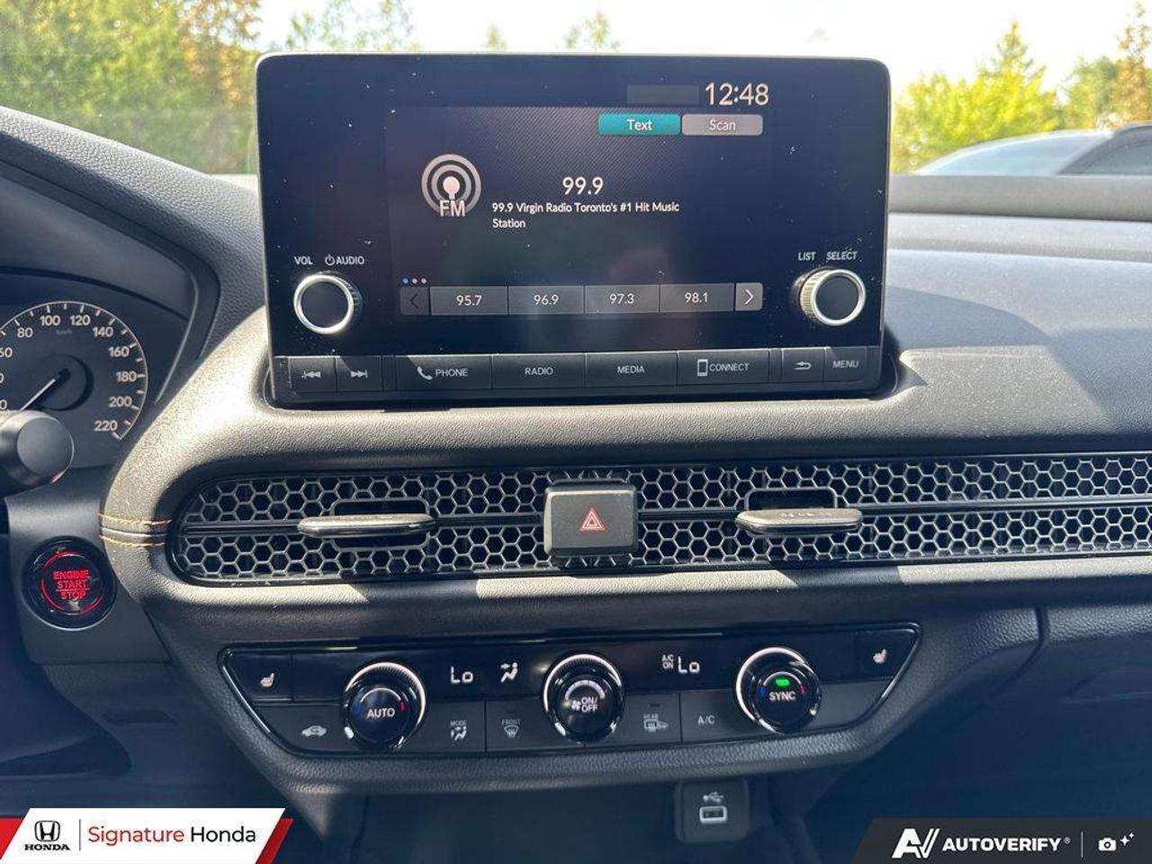 2025 Honda HR-V Sport Photo