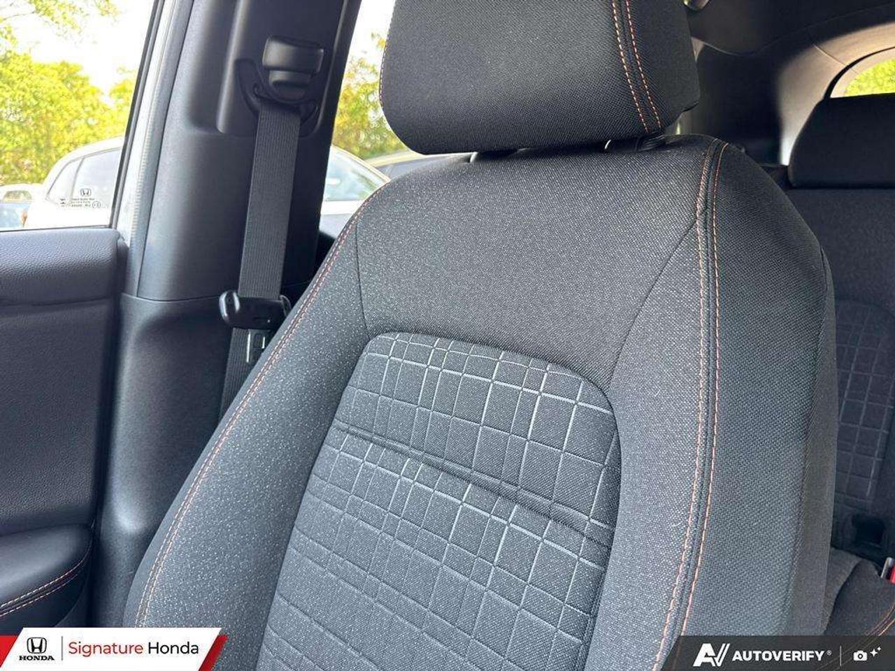 2025 Honda HR-V Sport Photo