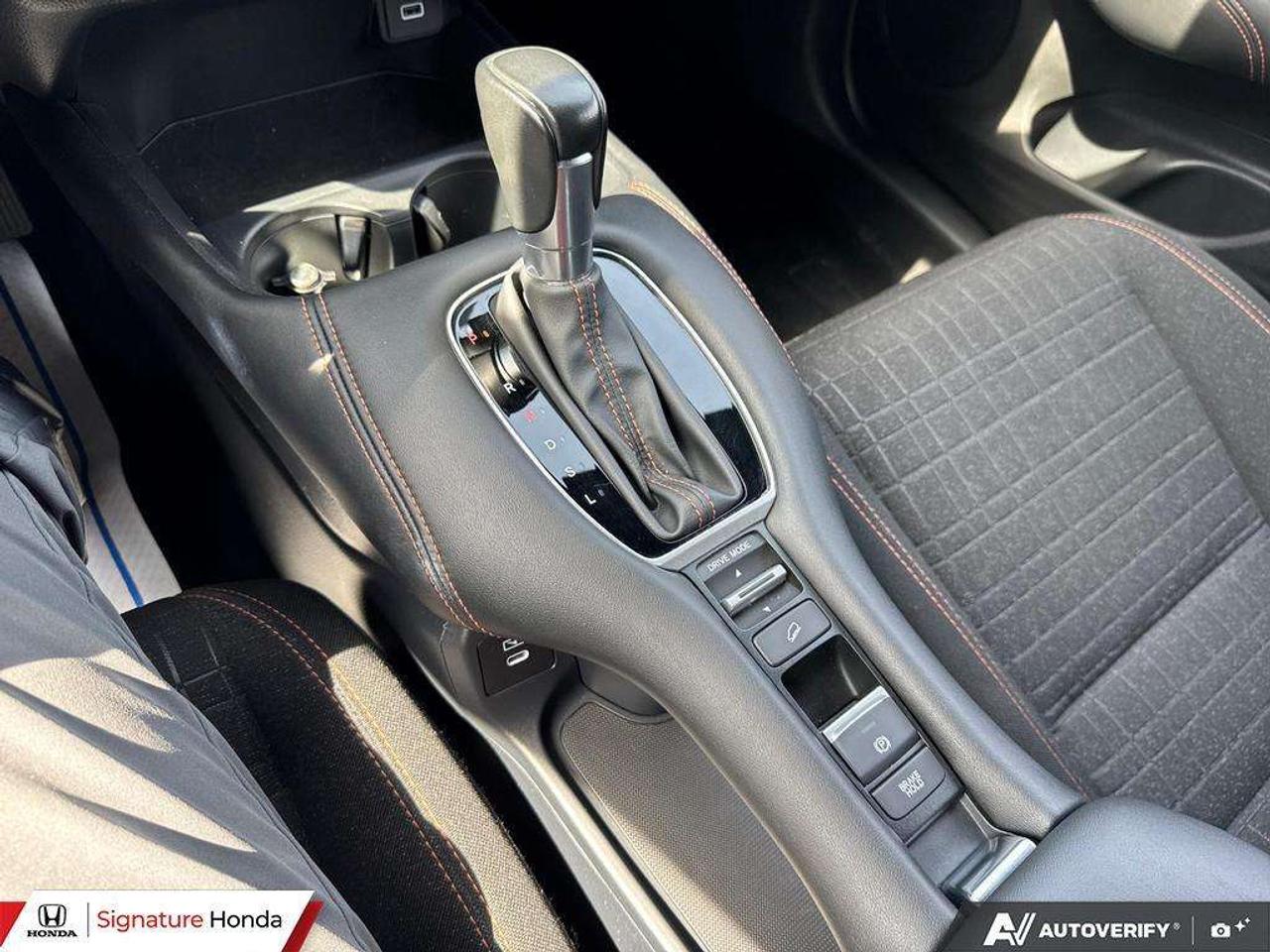 2025 Honda HR-V Sport Photo