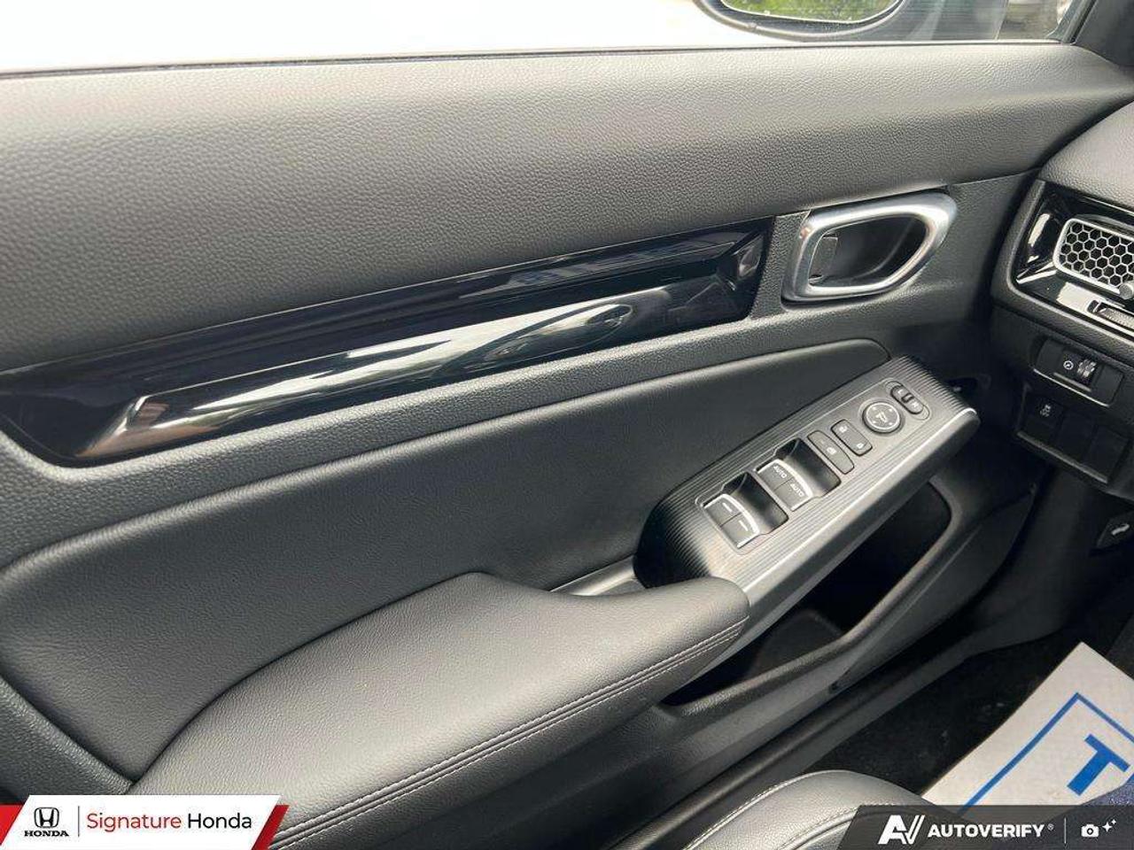 2026 Honda Civic Sport Touring Photo