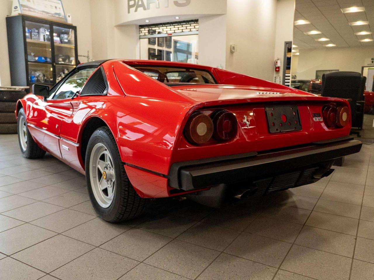 1981 Ferrari 308 GTSi Photo