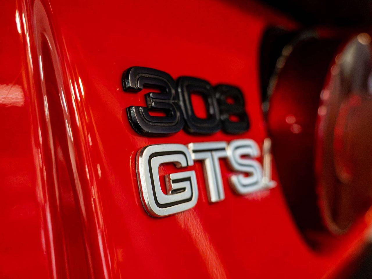 1981 Ferrari 308 GTSi Photo
