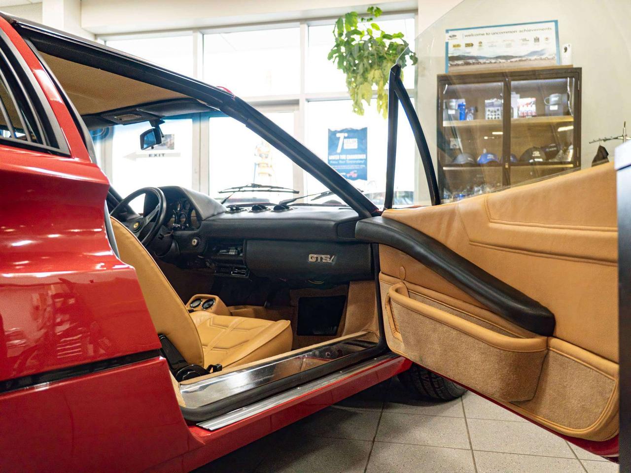 1981 Ferrari 308 GTSi Photo