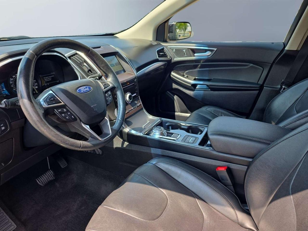 2019 Ford Edge Titanium AWD * DRIVER ASSIST / PANORAMIC ROOF / BANG & OLUFSEN SOUND Photo