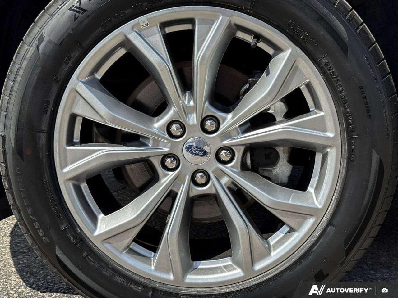 2023 Ford Explorer Limited   MOONROOF   HTD STEER WHEEL   LTHR Photo