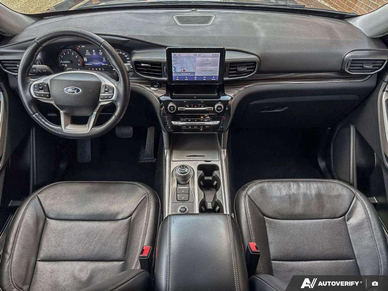 2023 Ford Explorer Limited   MOONROOF   HTD STEER WHEEL   LTHR Photo