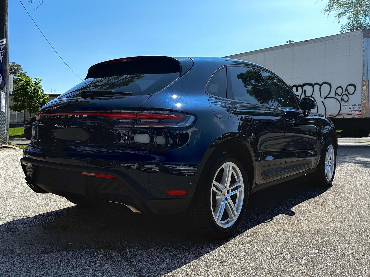 2023 Porsche Macan No Accidents l One Owner l AWD l Porsche Warranty Photo