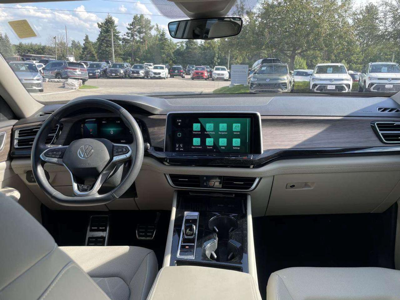 2025 Volkswagen Atlas Execline 2.0 TSI 4MOTION Photo