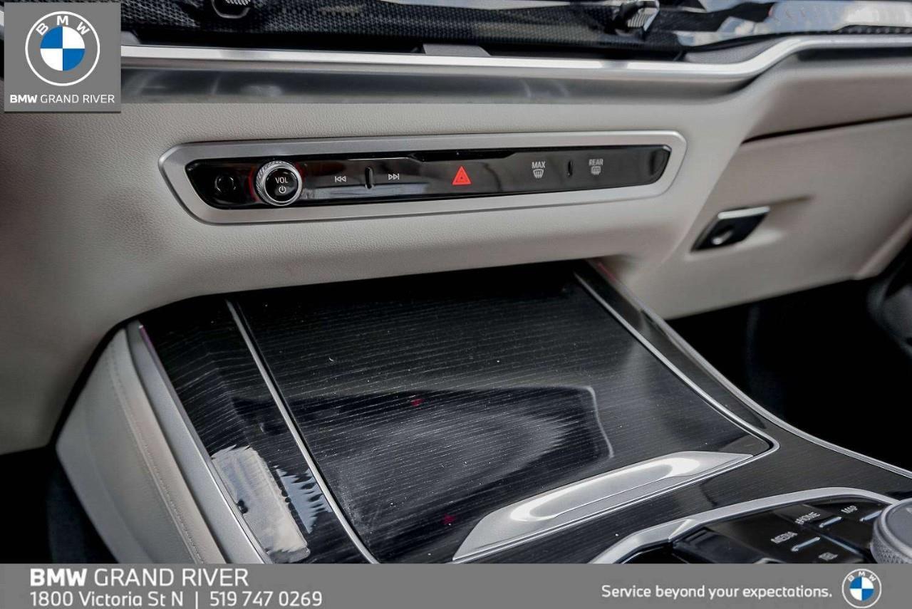2024 BMW X5 xDrive40i 4dr All-Wheel Drive Sports Activity Vehicle Photo