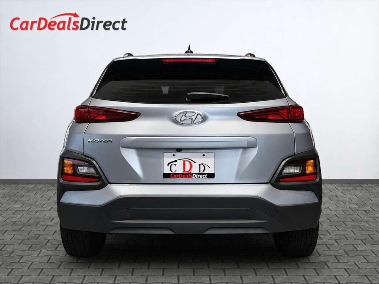 2020 Hyundai KONA Preferred      Blind Spot Assist   Lane Assist   Touchscreen  Apple CarPlay/Android Auto   Clean CARFAX   Heated Front se Photo