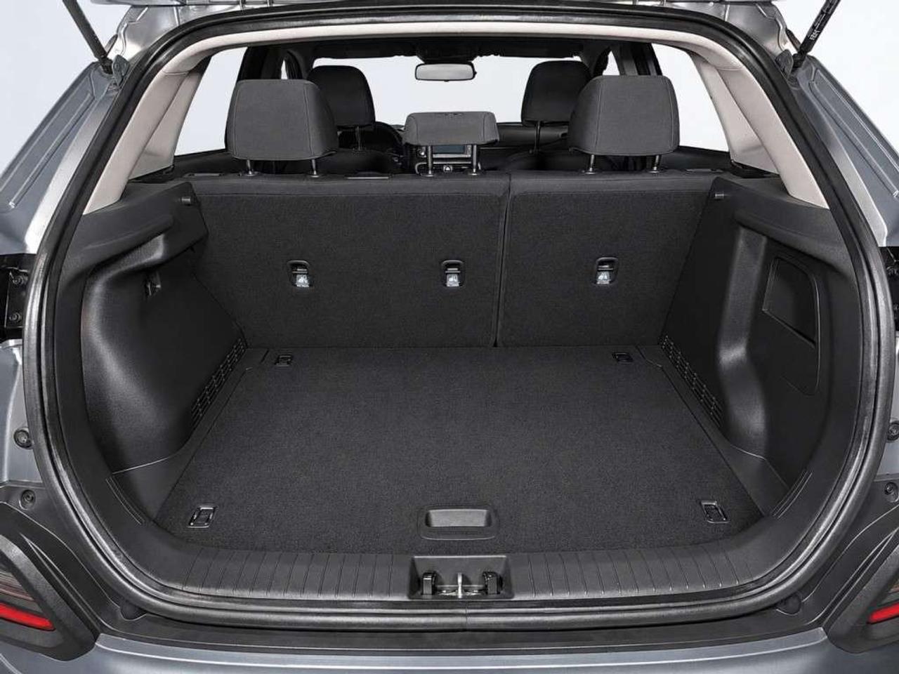 2020 Hyundai KONA Preferred      Blind Spot Assist   Lane Assist   Touchscreen  Apple CarPlay/Android Auto   Clean CARFAX   Heated Front se Photo