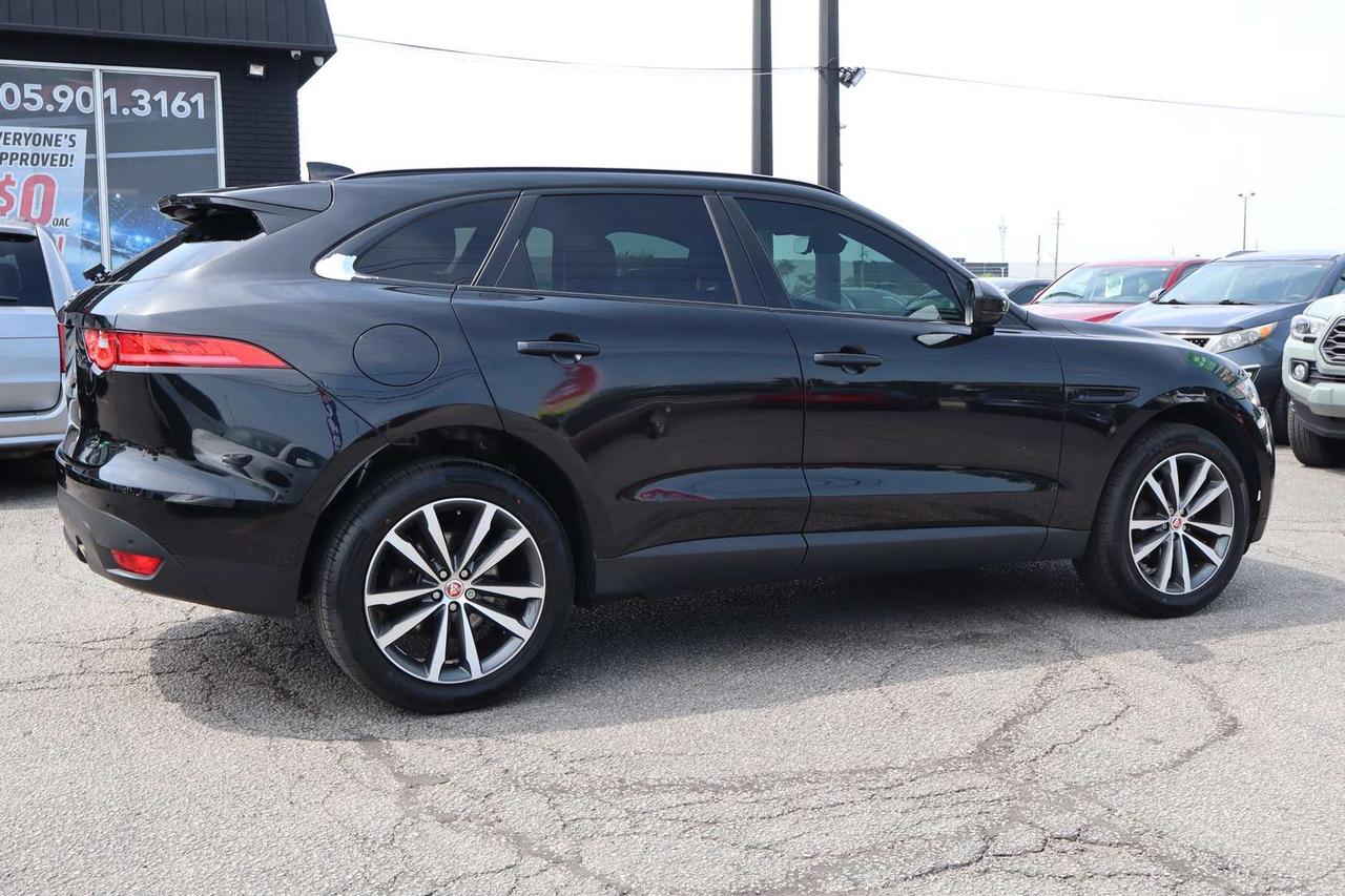 2019 Jaguar F-PACE 25t Prestige Photo