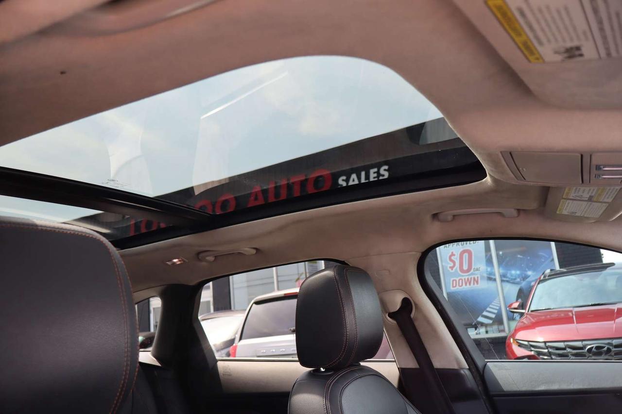 2019 Jaguar F-PACE 25t Prestige Photo