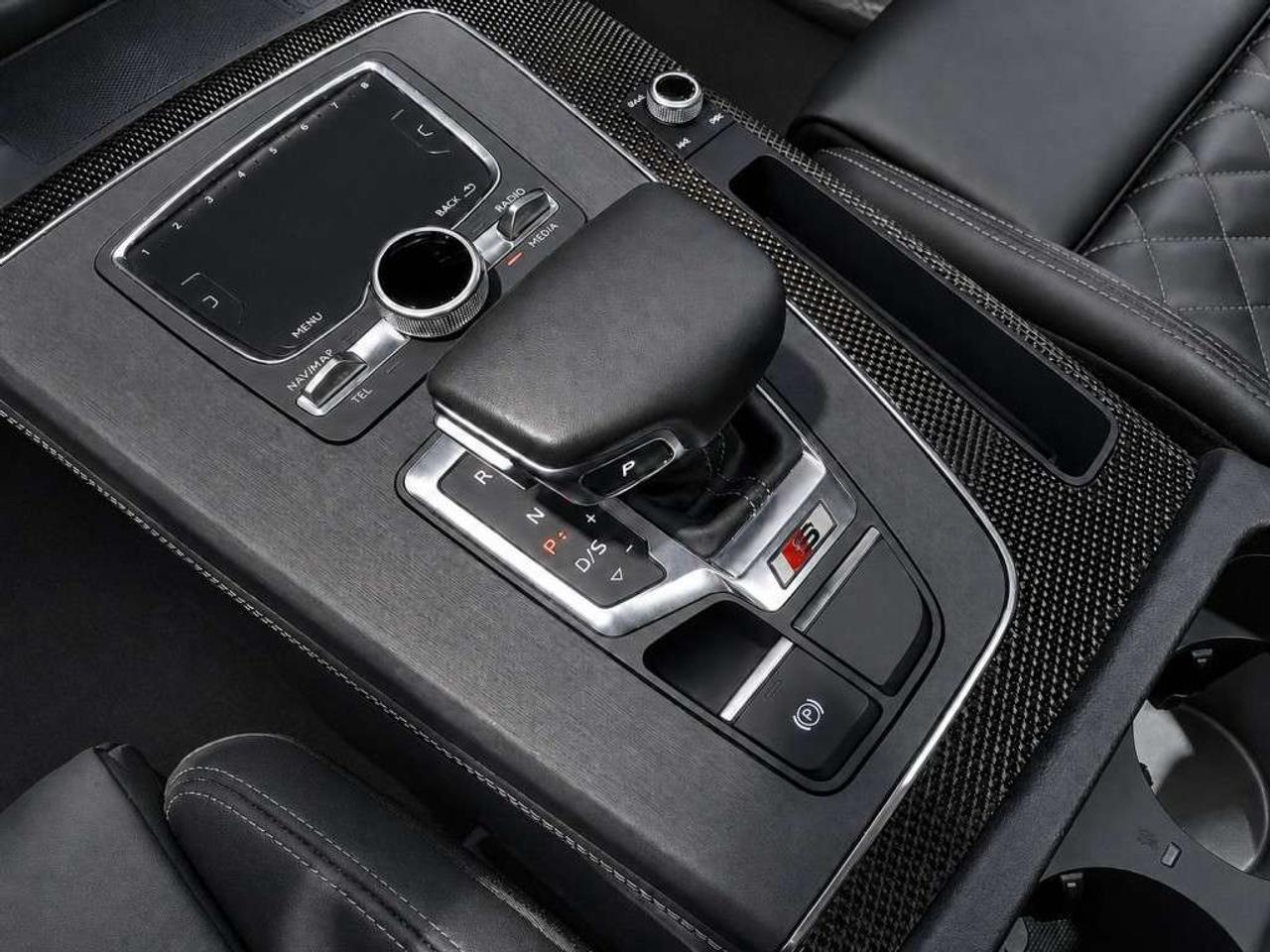 2020 Audi SQ5 45 TFSI quattro   NAVI   Leather   Sunroof   Drive Assist   Audi Genuine Base Carrier Included Photo