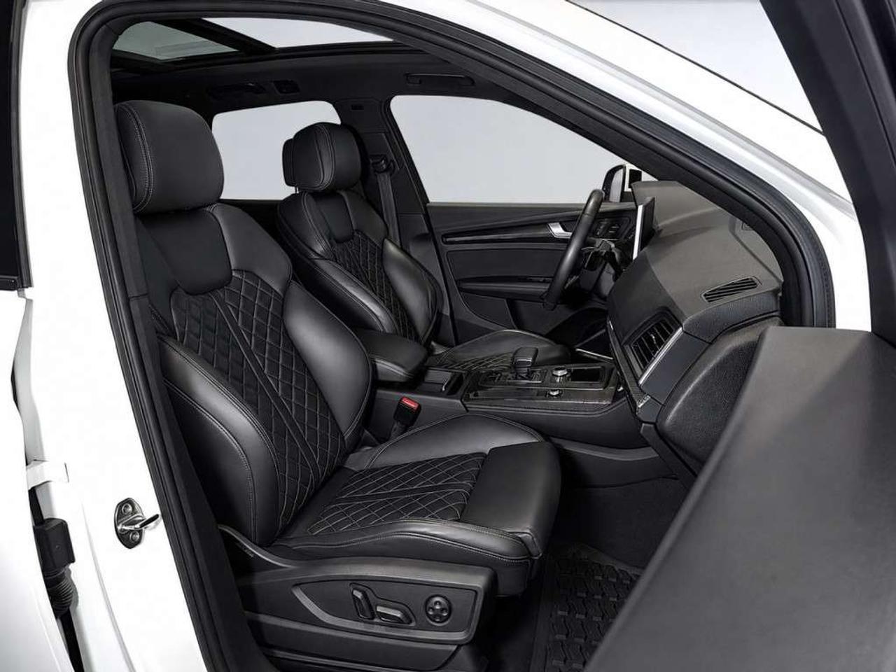 2020 Audi SQ5 45 TFSI quattro   NAVI   Leather   Sunroof   Drive Assist   Audi Genuine Base Carrier Included Photo