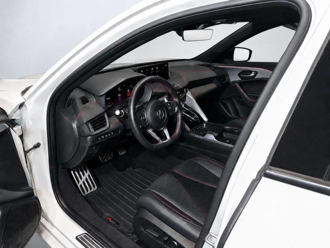 2024 Acura TLX A-Spec SH-AWD / NAVI / LEATHER / SUNROOF / HEATED SEATS / CARPLAY / BACKUP CAM Photo