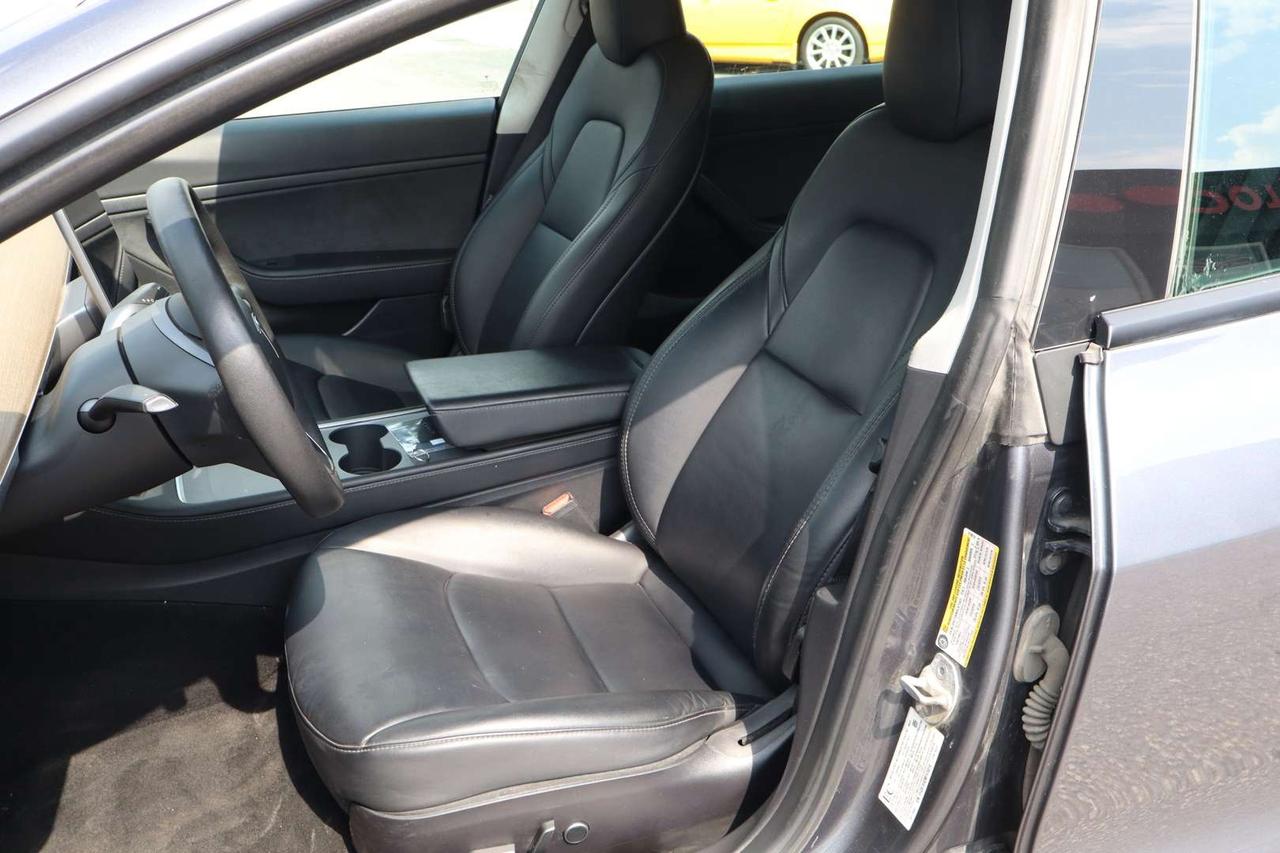 2021 Tesla Model 3 Standard Range Plus No Accident $72/Weekly Photo