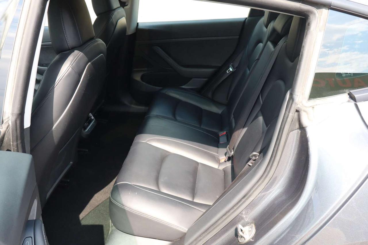 2021 Tesla Model 3 Standard Range Plus No Accident $72/Weekly Photo